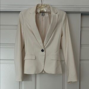 Elegant Cream Blazer